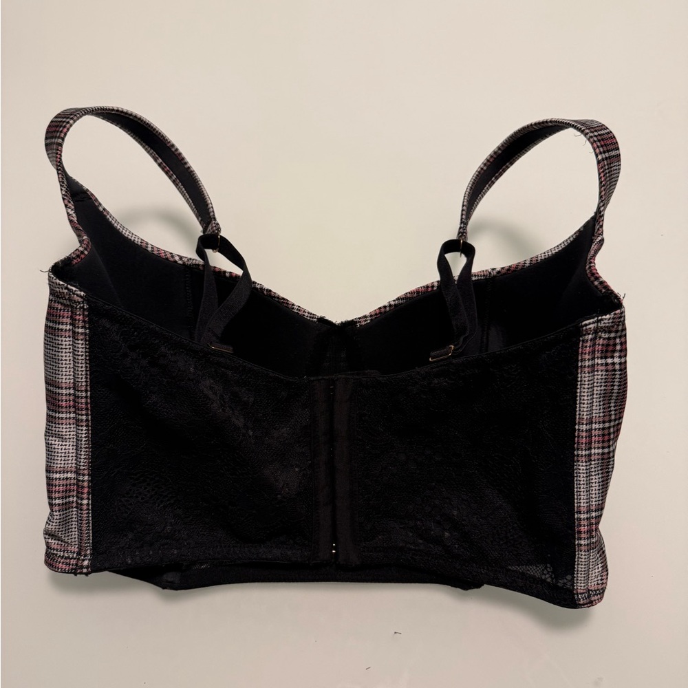 Victoria's Secret Plaid Long Line Bra Top - Black, White, Red Size 34D - Picture 8 of 10